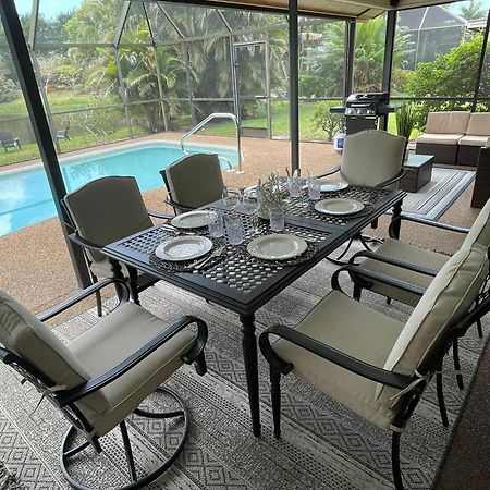 Pool Home With A New Sparkling Pool, Close To Beach, Lovely Lake View North Naples Kültér fotó