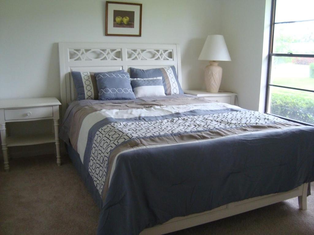 Pool Home With A New Sparkling Pool, Close To Beach, Lovely Lake View North Naples Kültér fotó
